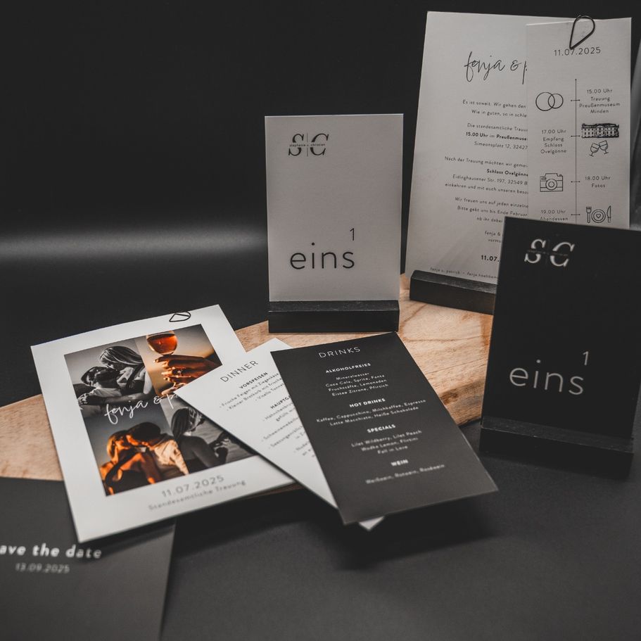 Hochzeit Einladungskarte minimalistisch